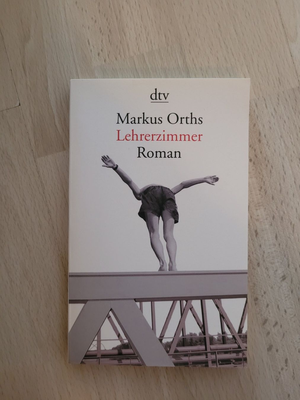 Libri: Lehrerzimmer – Usato da Perlen venduto da Safari_23