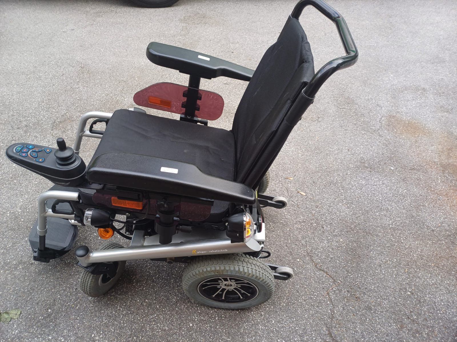 Sedie a rotelle: Fauteuil électrique Terra – Usato da Sion venduto da pie_y5hj