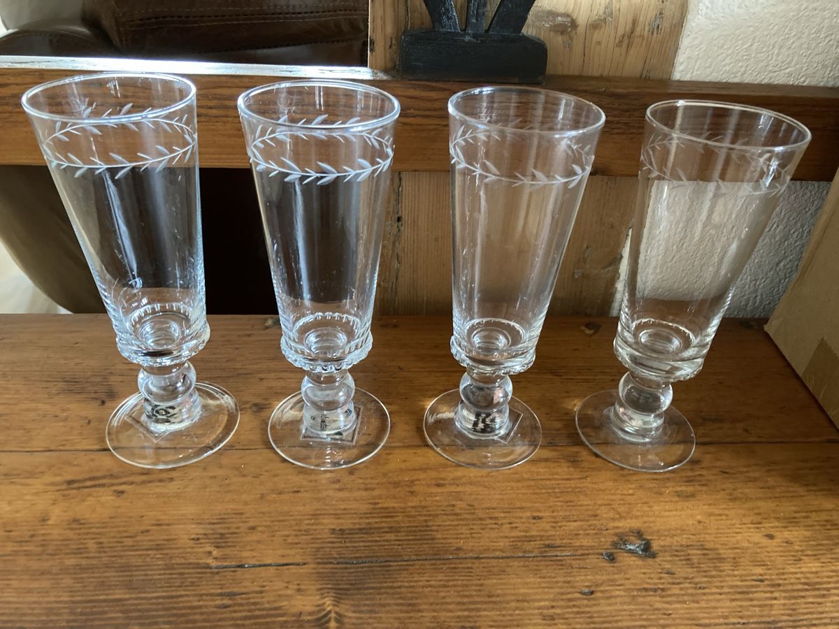 Gläser: 4 Champagner Sekt Gläser – Neu (gemäss Beschreibung) aus Bolligen von abara1 4
