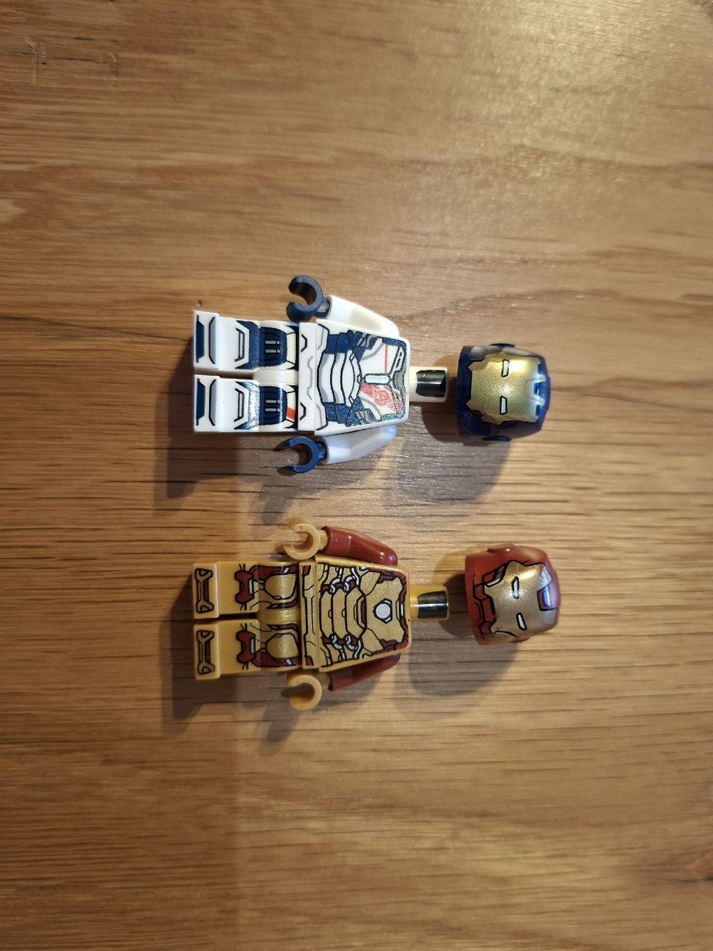 Lego Statuette: 2 Lego Iron Man Figuren  – Usato da Root venduto da afrijalatary 3