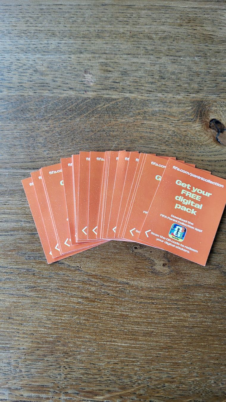 Panini Carte collezionabili: 24 Panini Digital Pack Code – Nuovo (secondo la descrizione) da Horw venduto da Pfderi0
