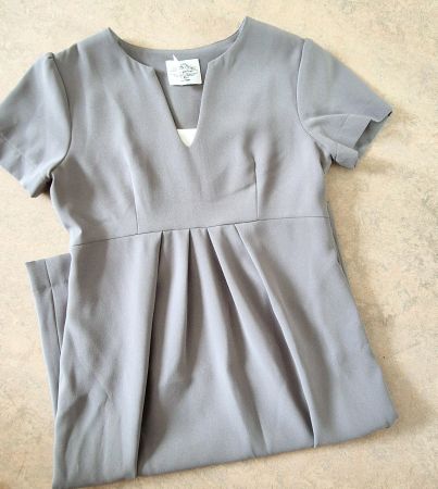 KLEID LAS PERLITAS SWISS SEIDE SWITZERLAND ZÜRICH NP 560 CH
