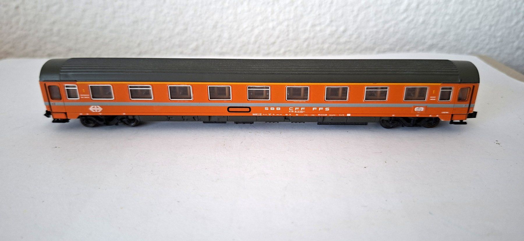 Roco Modellini di ferrovie: Roco SBB  Am orange – Difettoso da Biberist venduto da Ntrains 1