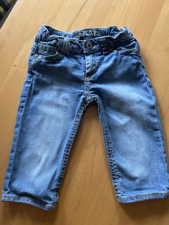 Kurze Jeanshose Gr. 140
