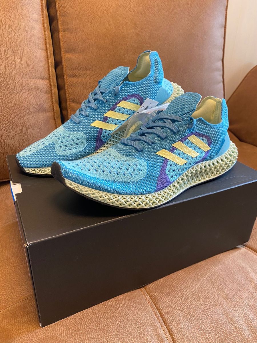 Adidas Herrenschuhe: Adidas ZX Carbon 45 1/3 – Neu und originalverpackt aus Zürich von Miroglu0 1
