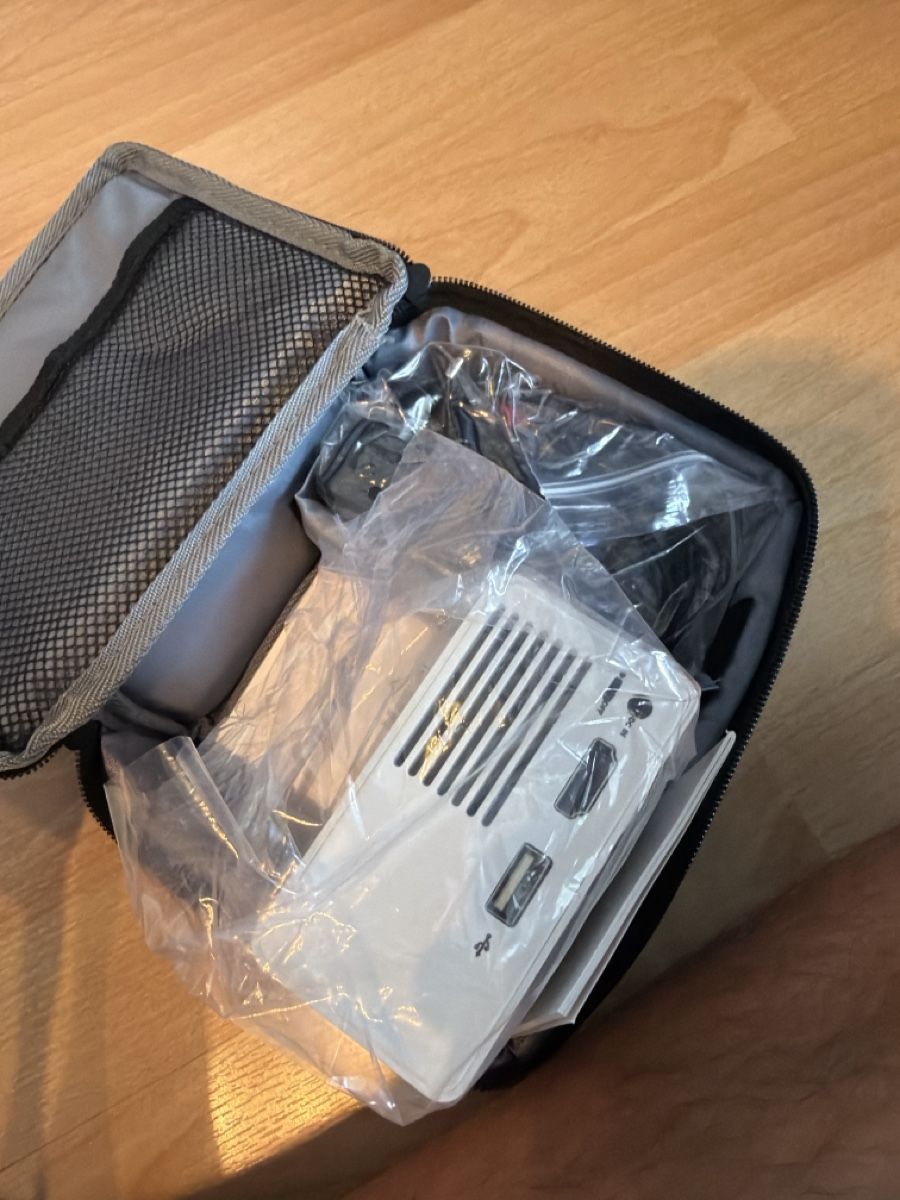 Vidéoprojecteurs: LED Mini Projektor neuwertig OVP – D'occasion à Brittnau par j.r.b 3