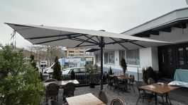 Glatz - Palazzo Noblesse, Sonnenschirm gross, Gastronomie