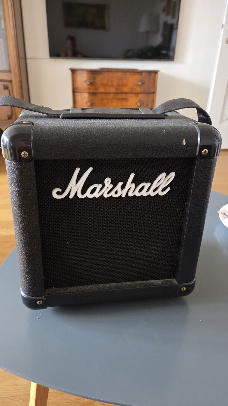 Marshall Strumenti musicali: Marshall MG2FX Übungsamp inkl. Effekten – Usato da Bern venduto da Gurd666