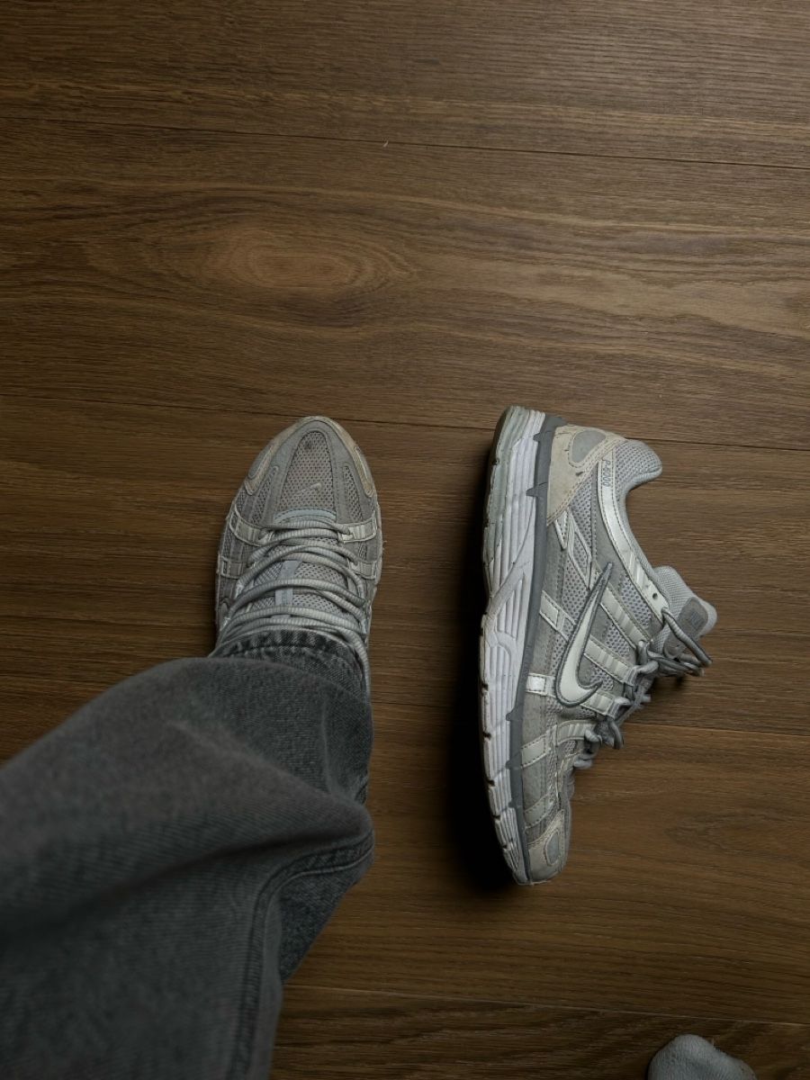 Scarpe da uomo: Nike P-6000 Sneaker Grösse 42 – Usato da Sempach venduto da Fambirrer