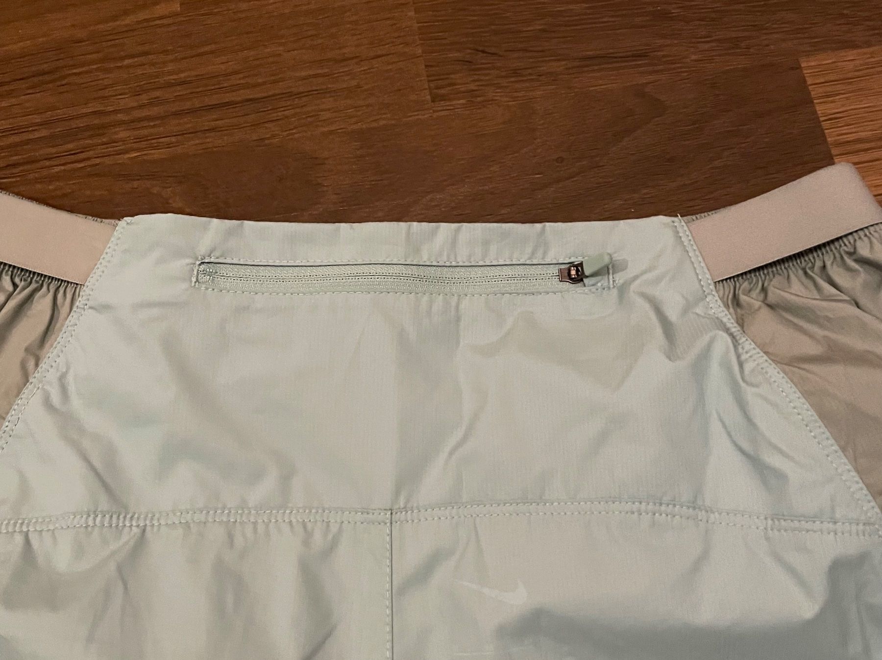 Nike Pantaloni: Nike training pant M – Usato da Olten venduto da B3ren 2
