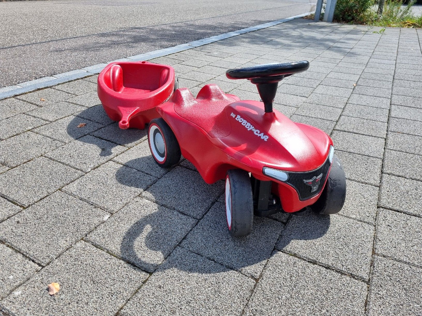 Veicoli per bambini: Bobby-Car mit Anhänger  – Usato da Muttenz venduto da Bergkamp01 1