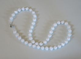 Glasperlenkette weiss