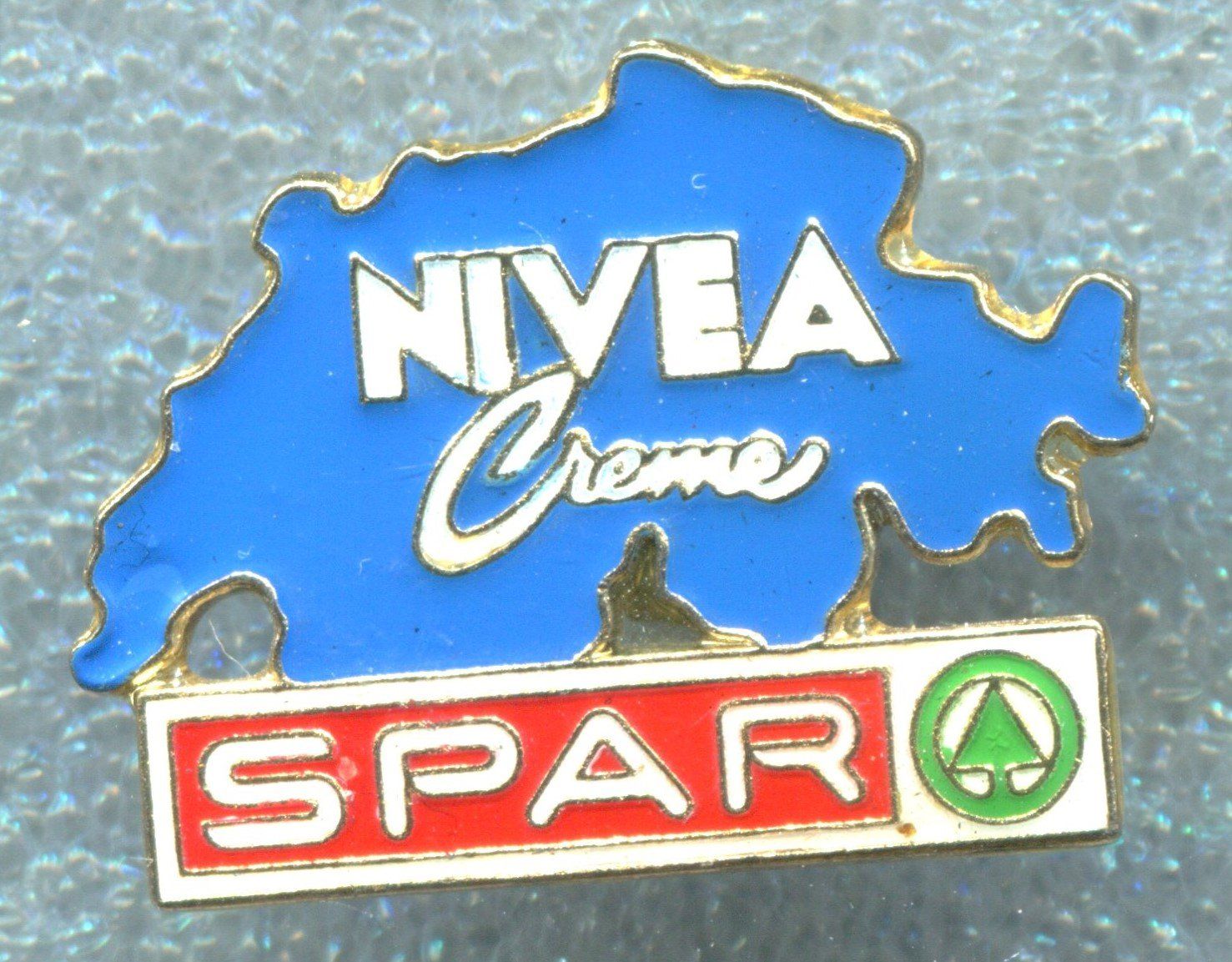 Plaquettes & Badges: SPAR  NIVEA Creme – D'occasion à Winterthur par Sammleroase