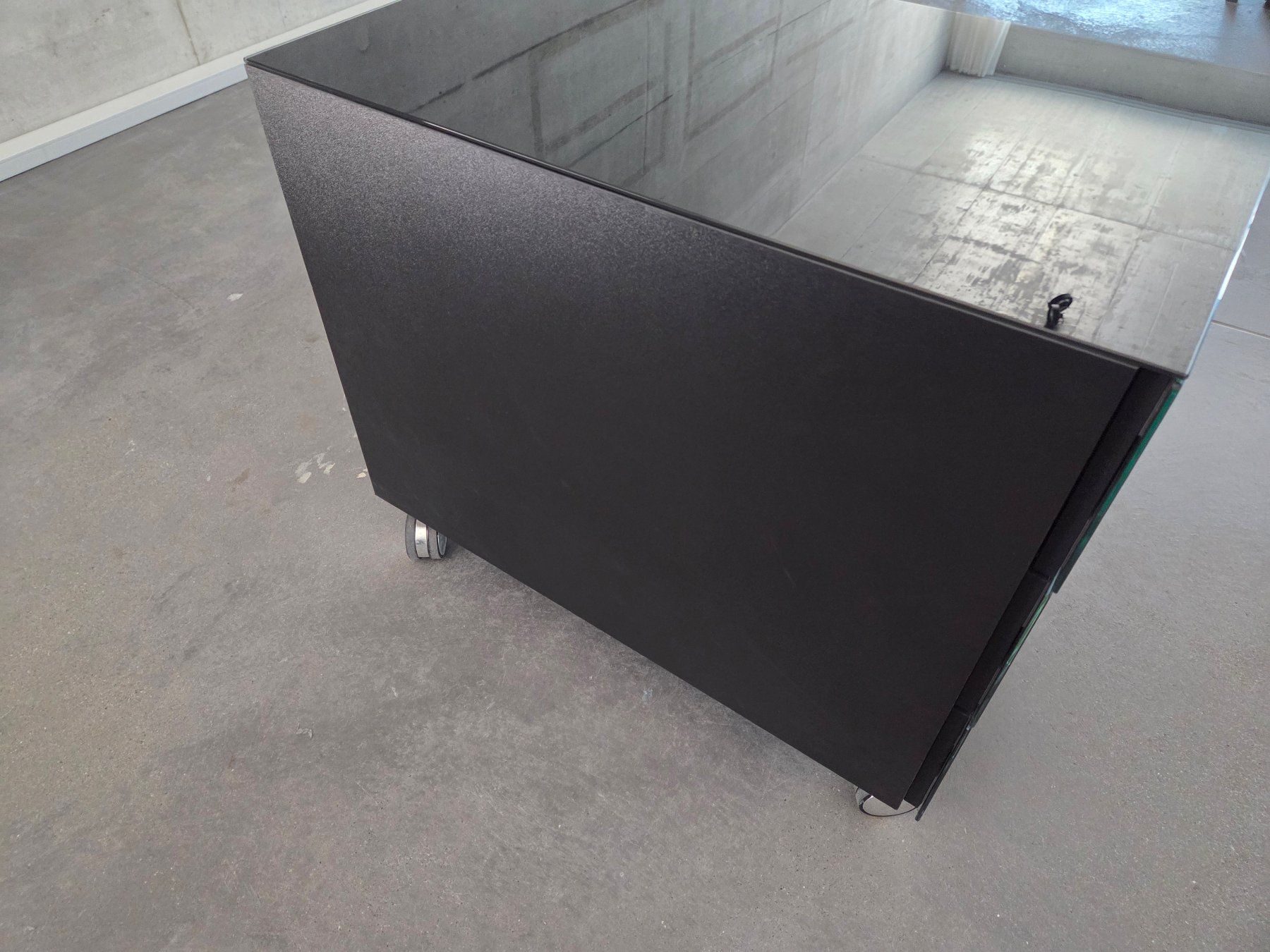 Banconi: Rollkorpus schwarz lbh 67x41x57 – Usato da Zürich venduto da mdo_6fw2 3