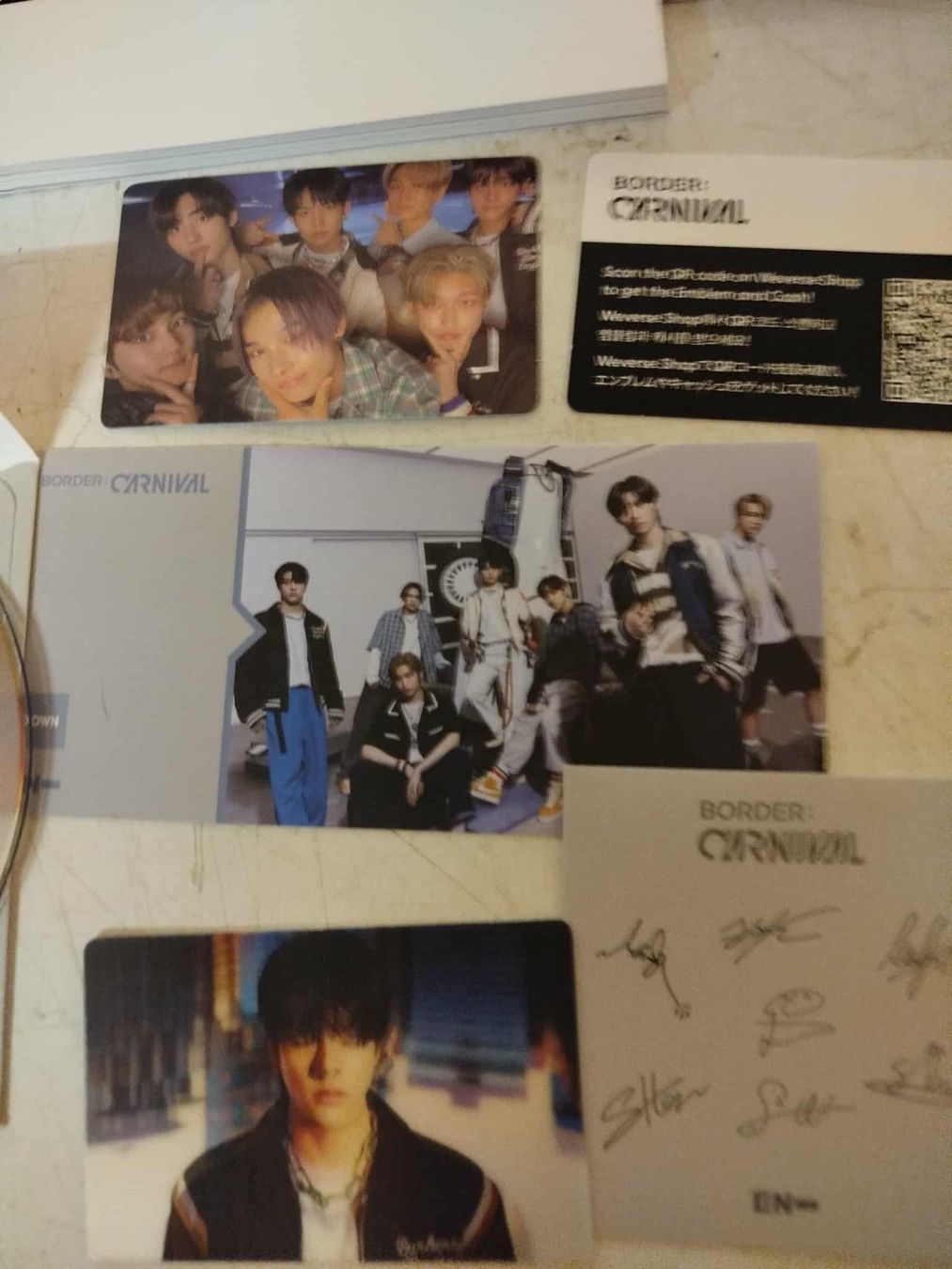 CD: ENHYPEN Album CD – Usato da La Chaux-de-Fonds venduto da Emmaus2300CDF 2