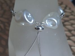 Wunderschönes Armband mit Süsswasserperlen, neuwertig