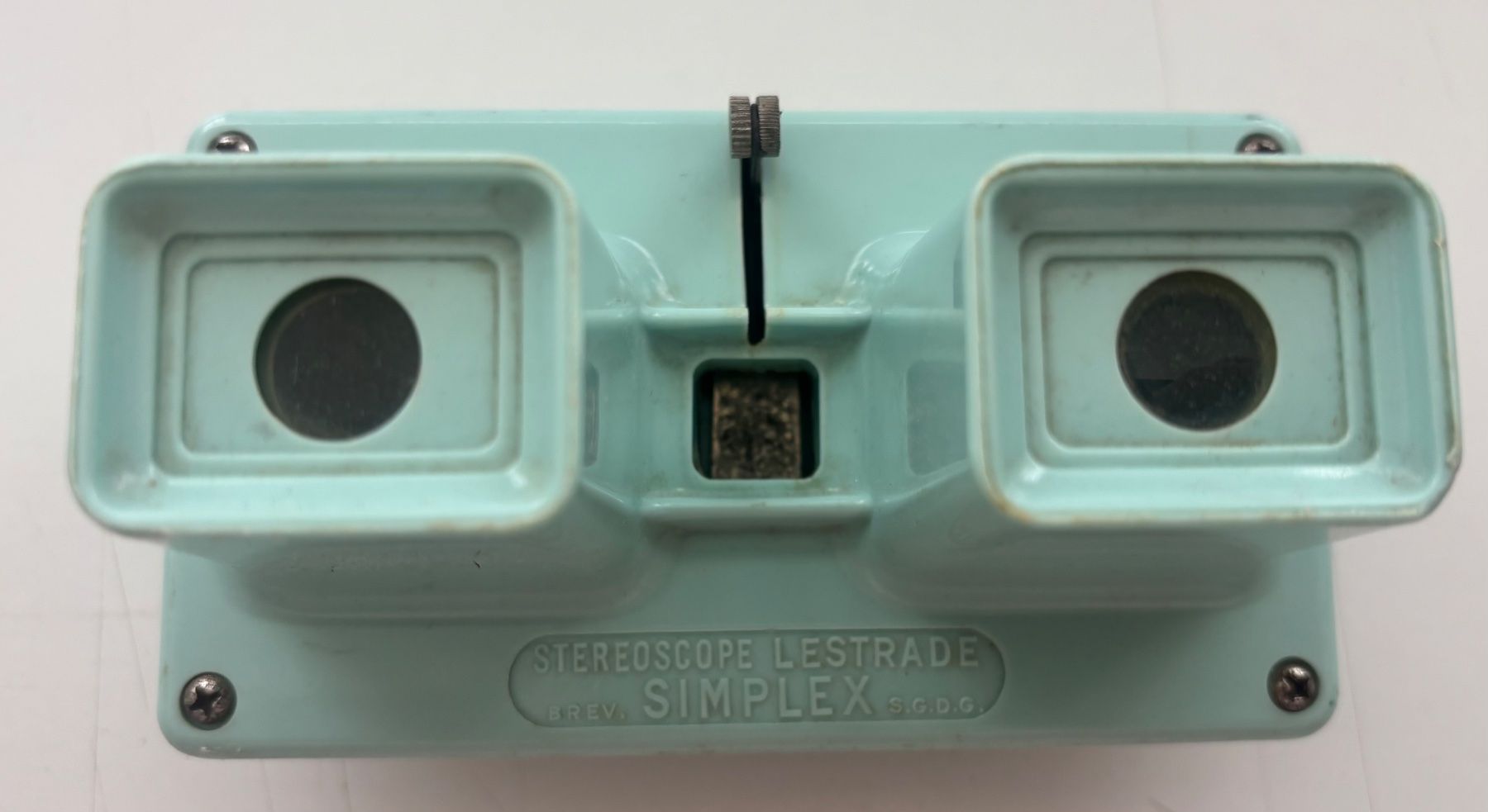 Fotocamera: Stéréoscopes Lestrade vert - avec 2 vues – Usato da Neuchâtel venduto da gefdeneuch 2