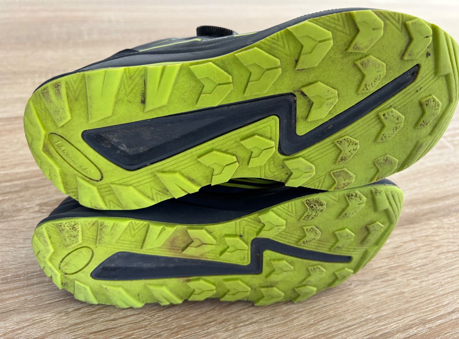 Schuhe für Jungen: Trekkingschuhe Gr 35 – Gebraucht aus Ebikon von Regipe 2