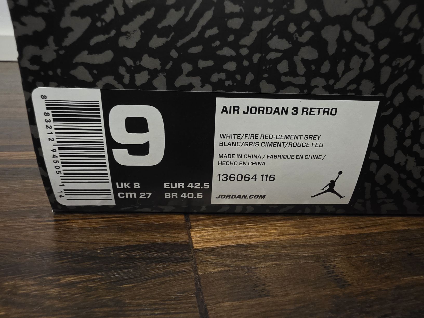 Jordan Scarpe da uomo: Air Jordan 3 Retro - NEU, Grösse 42.5 – Nuovo e nell'imballaggio originale da Bülach venduto da Zaimania 2