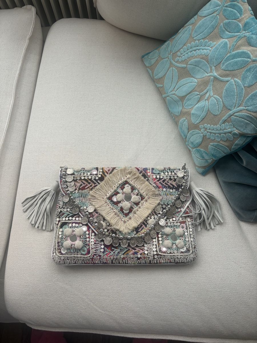Borse da donna: Clutch/Umhängetasche mit Fransen – Usato da Zollikon venduto da lar_572k