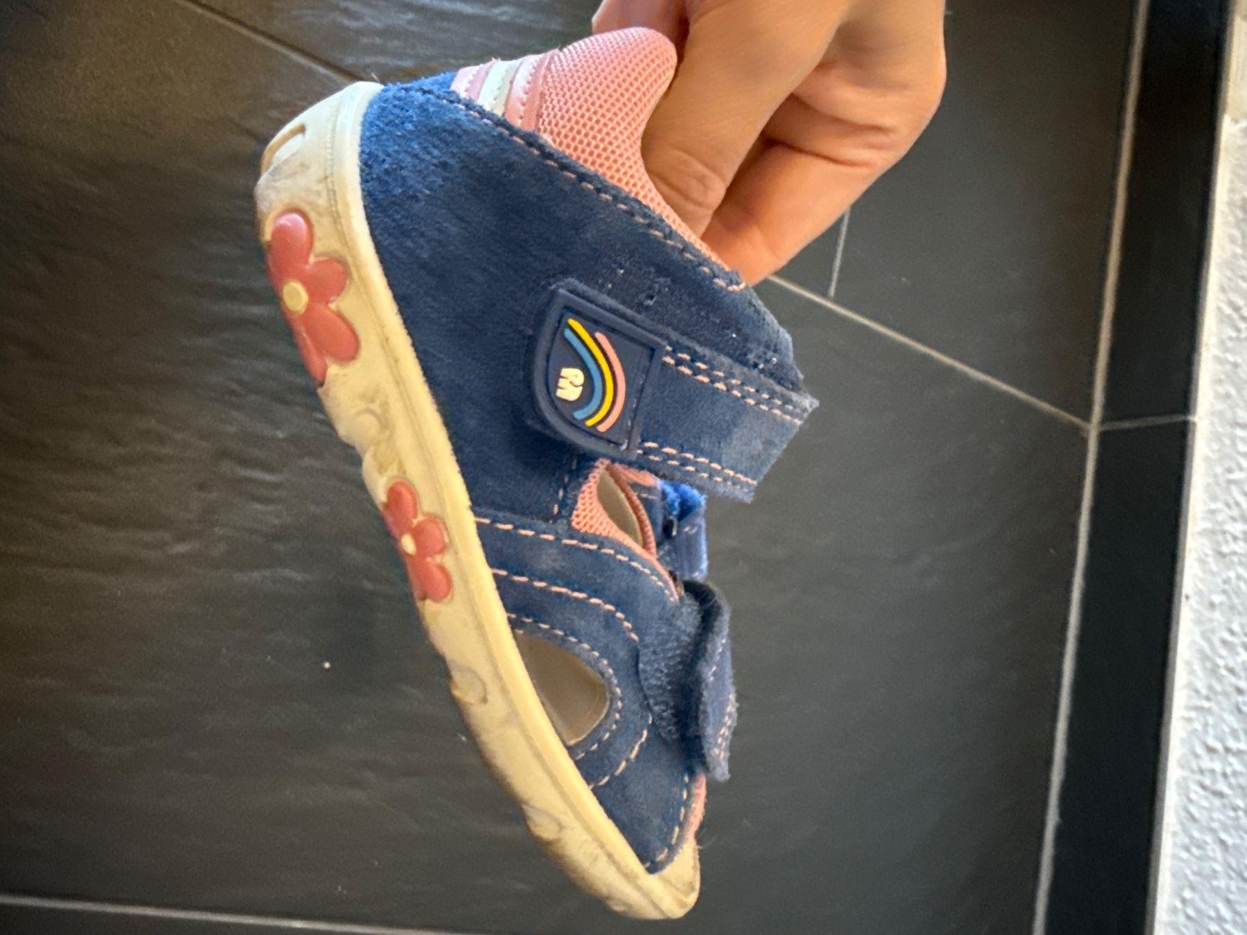 Schuhe für Jungen: Elefanten Sandalen Gr. 24 – Gebraucht aus Horw von Edith1981 2