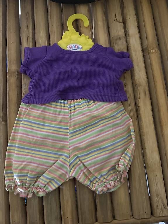 Puppen: Babyborn Kleider  – Gebraucht aus Chur von Weltanschau 1