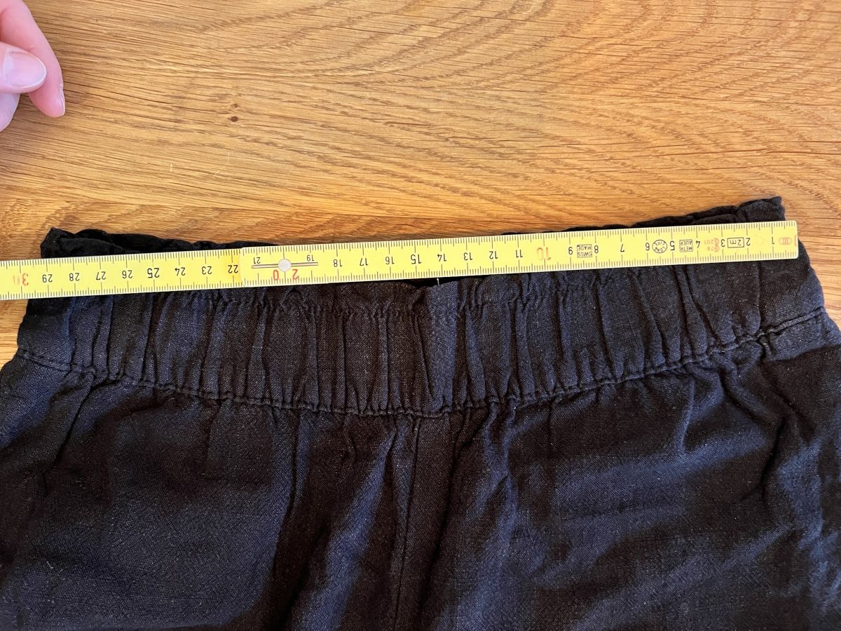 H&M Pantaloni: Schwarze Sommerhose Leinen/Viskose – Usato da Zürich venduto da len_2rmp 2