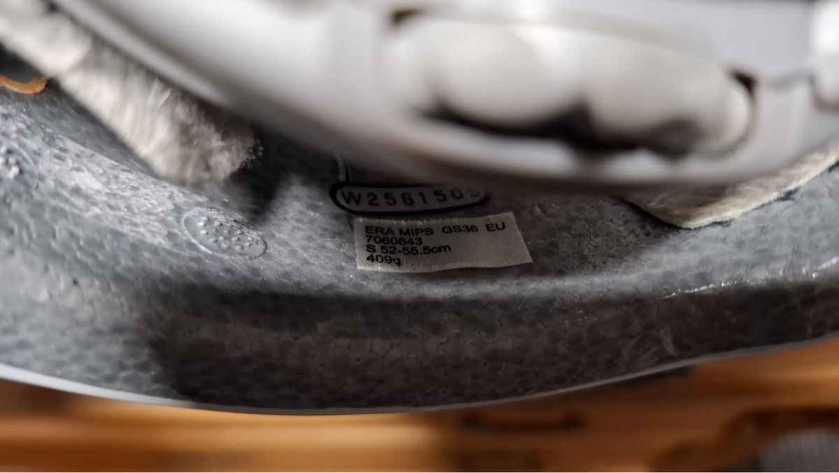 Giro Caschi: Giro Era MIPS Skihelm Gr. S 52-55.5cm weiss – Usato da Herzogenbuchsee venduto da Meeret 3
