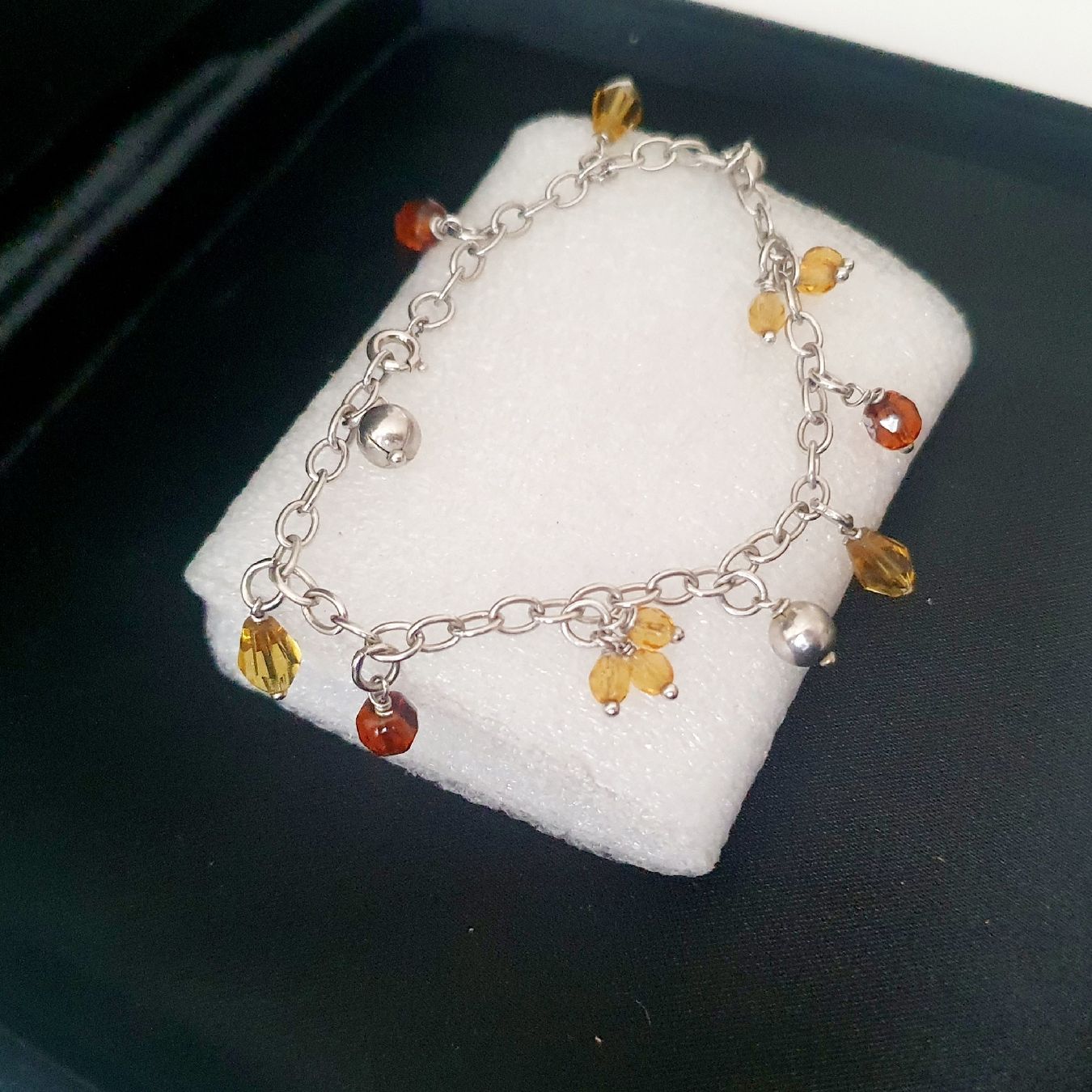 Bracciali & Braccialetti: Charm-Armband, Sterling Silber 925, Bernstein-Look – Usato da Kreuzlingen venduto da Wunderkiste123 7