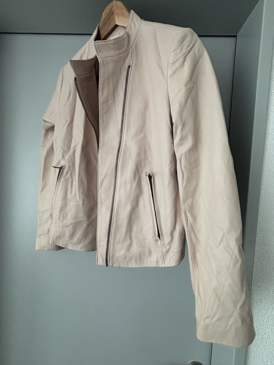 Giacche: Echt Lederjacke DKNY Gr.S – Usato da Zug venduto da Biki72 1
