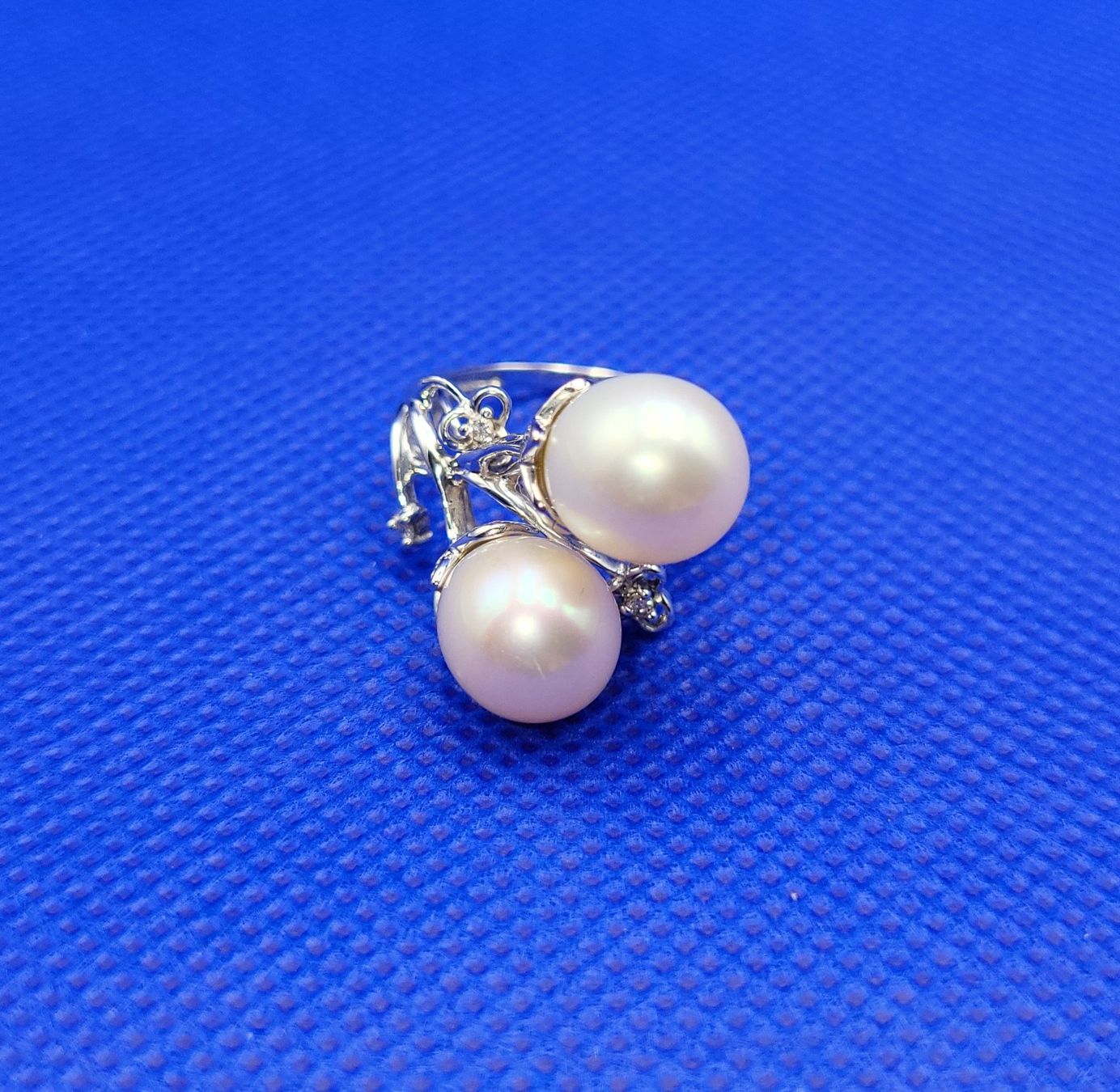 Anelli: 585 Weiss Gold Ring Mit Brillanten Und  Perlen – Usato da Wald ZH venduto da Aniade 6