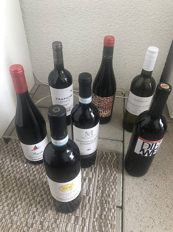 Vino: 7 Diverse Weine  – Usato da Berg TG venduto da nolliev1 1