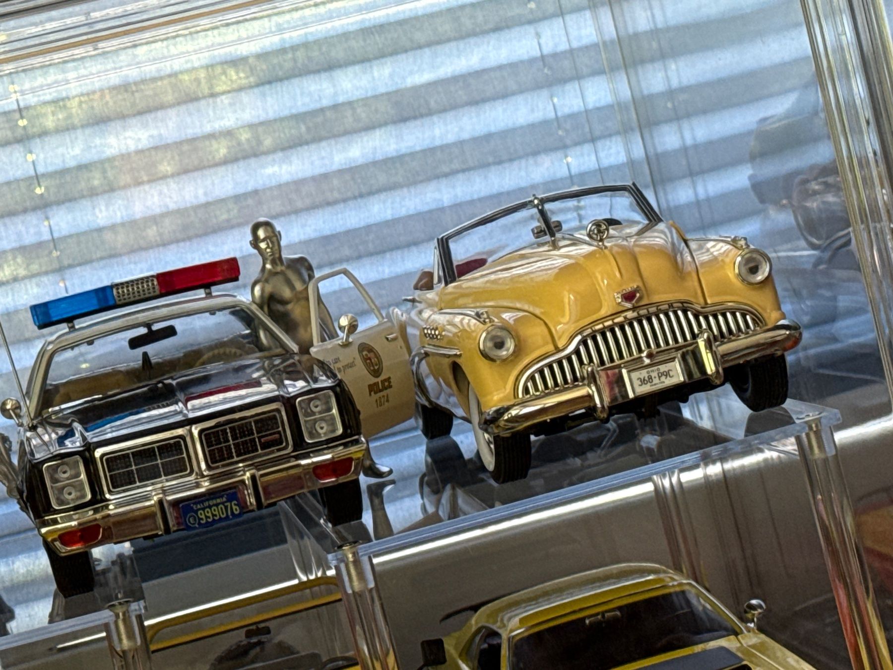 Modellini d'auto: Moviecar: 1949 Buick Roadmaster "Rain Man" – Nuovo (secondo la descrizione) da Basel venduto da Zomeg 9