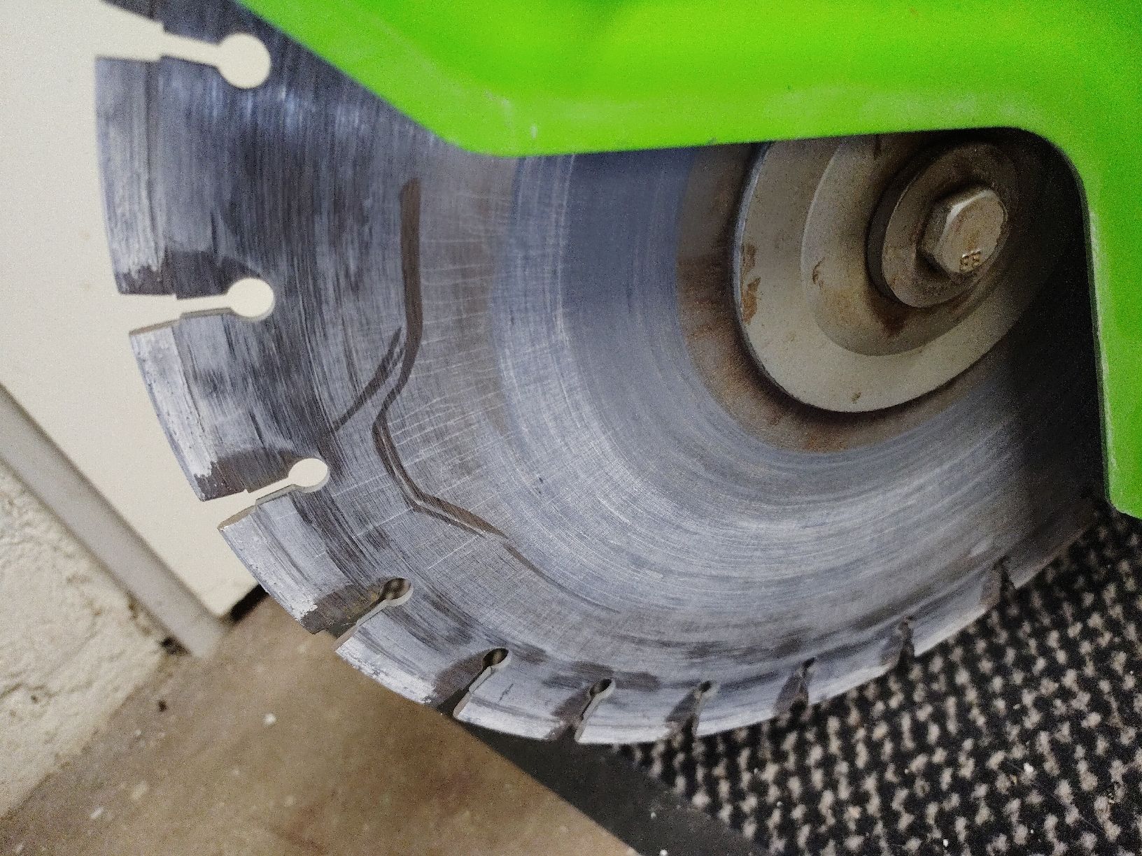 Tutte le macchine: Trennjäger Zipper – Difettoso da Alberswil venduto da MiSaWi 3