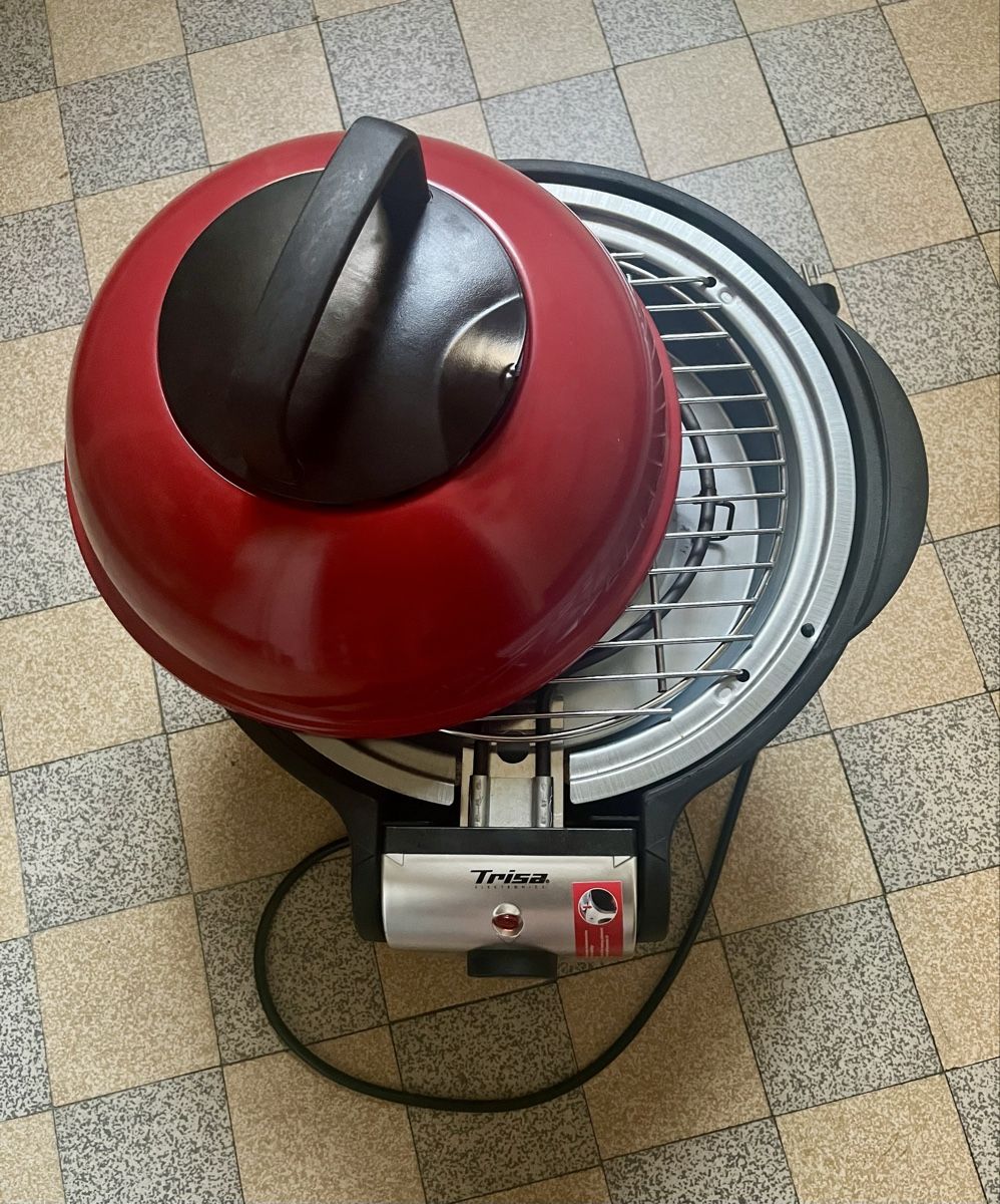 Grills: Tischkugelgrill Trisa – Gebraucht aus Basel von amorinabeja