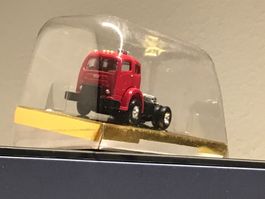 White 3000 Tractor 453, Miniatur LKW, 1:87