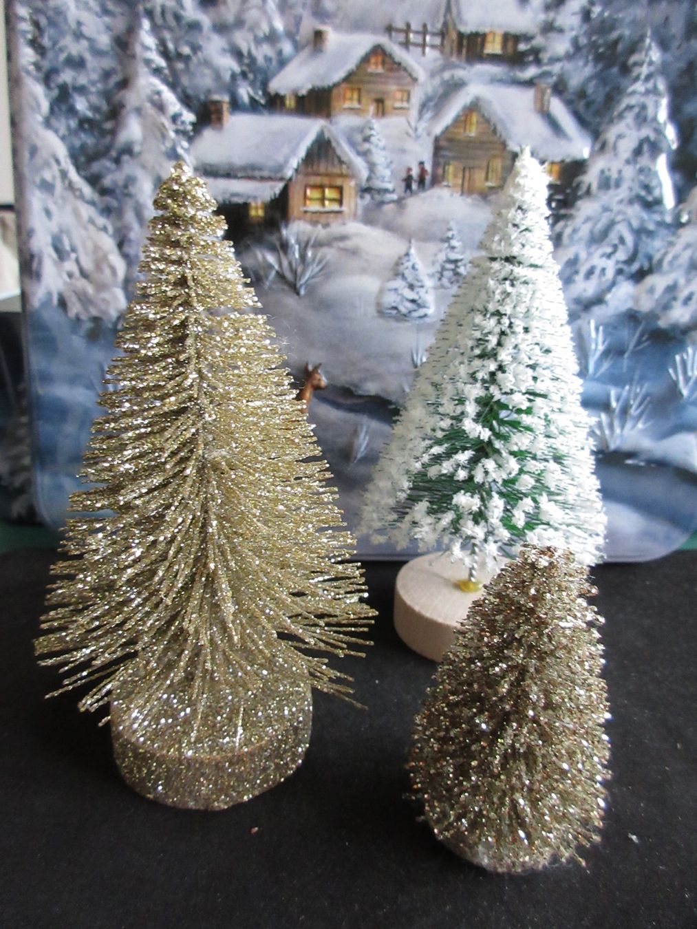 Toutes les décorations: 3 Mini Tannenbäume, Winterdeko – Neuf (Voir description) à Egg b. Zürich par Mogli93