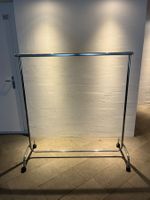 Mobile Kleiderstange – Metall