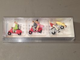 Preiser Modellfiguren Vespa Fahrer H0 1:87