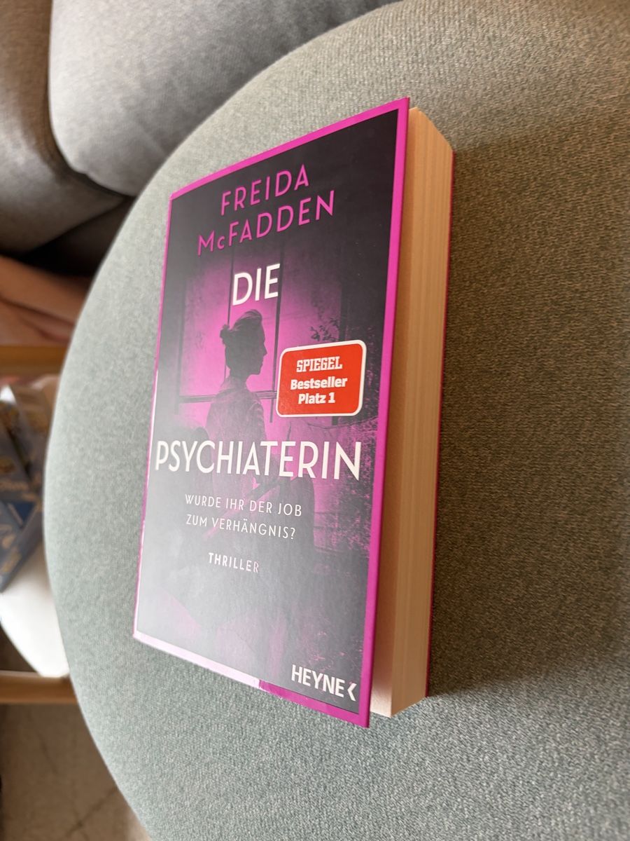 Livres: Freida McFadden - Die Psychiaterin – D'occasion à Zürich par mickeey 1