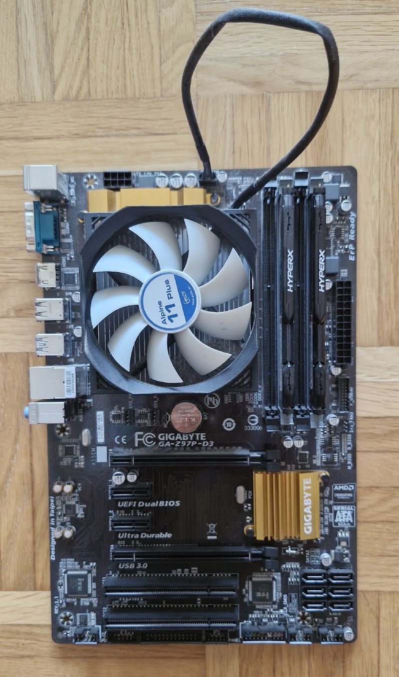 Gigabyte Cartes mère: Mainboard Gigabyte – D'occasion à Bassersdorf par brunneremil