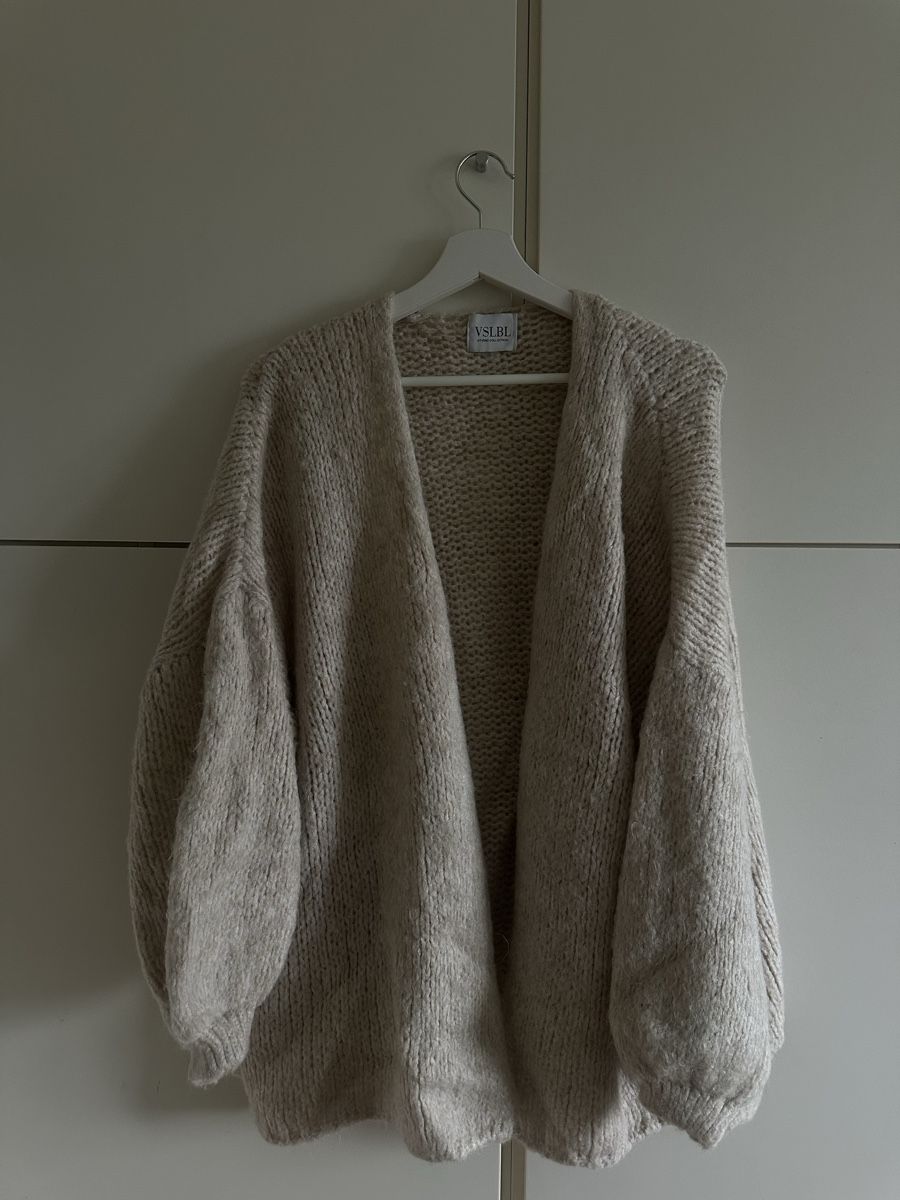 Giacche: VSLBL Strickjacke, Beige, Oversized, Gr. M – Nuovo (secondo la descrizione) da Luzern venduto da nee_zjh6