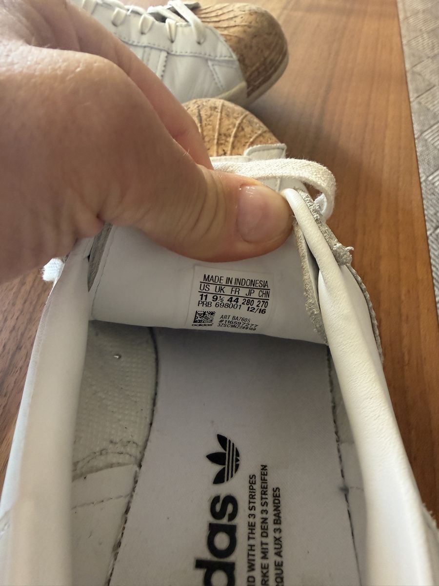 Adidas Scarpe da uomo: Adidas Superstar weiss, Gr 44 – Usato da Fällanden venduto da hahnholger 2