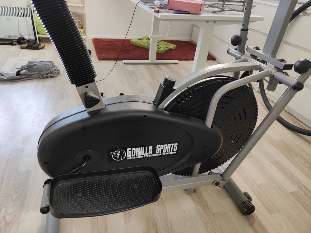 Gorilla Sports Gorilla Sports 2-in-1 Elliptical Cross Trainer And