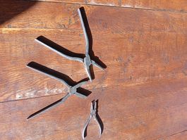 3 antike Zangen aus Grosis Zyte ab 9.--Fr
