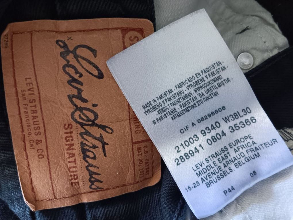 Levi's Jeans: LEVIS 501 SIGNATURE W38 L30 – D'occasion à Delémont par palimpse 2