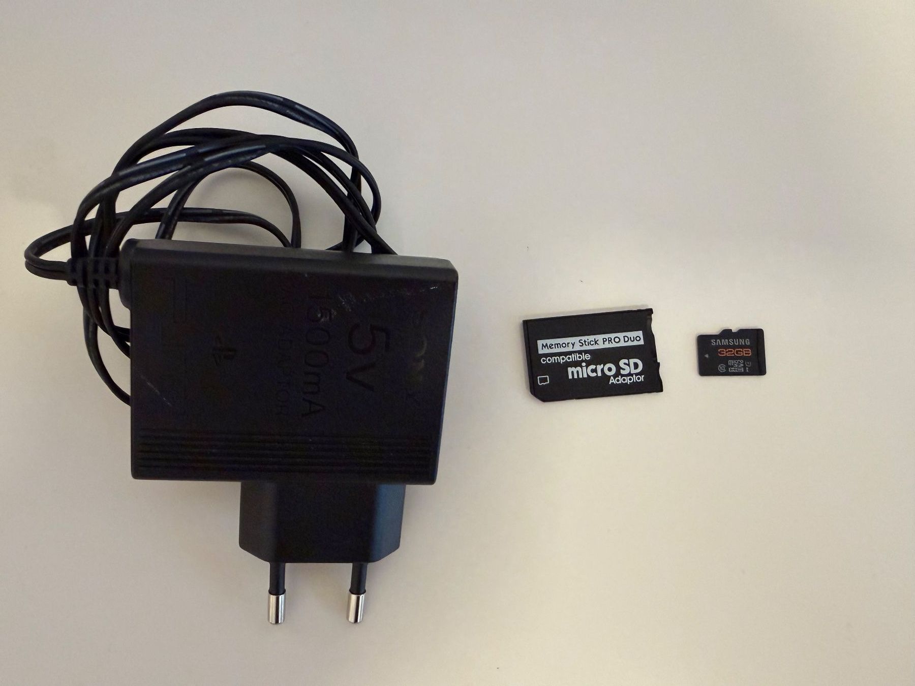 Sony Console: PSP-3004 Schwarz inkl. Ladegerät – Usato da Bubendorf venduto da glitchCat 5