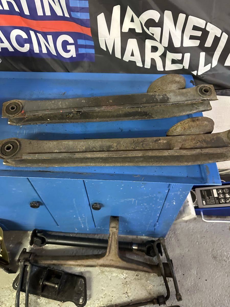 Alfa Romeo Accessori per altri veicoli: Alfa 105 Führungstreben – Usato da Kriens venduto da alfaracer 1