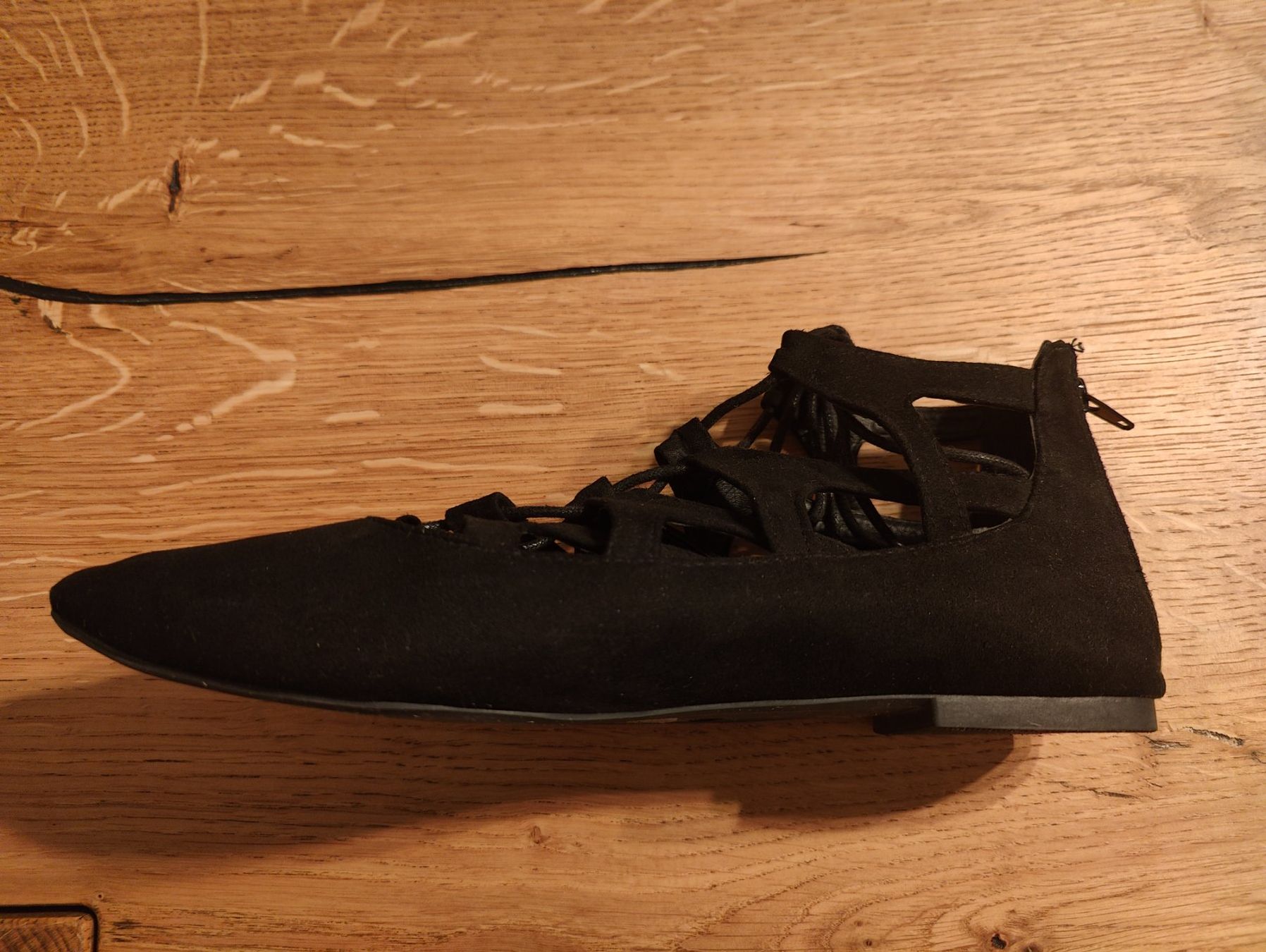 Scarpe da donna: Elegante Sandalen geschnürt – Usato da Zürich venduto da Philidell 3