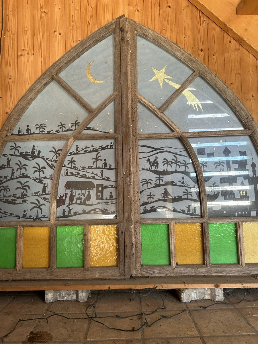 Finestre: Antikes altes bogen Fenster – Usato da Gwatt (Thun) venduto da ate_6ng8